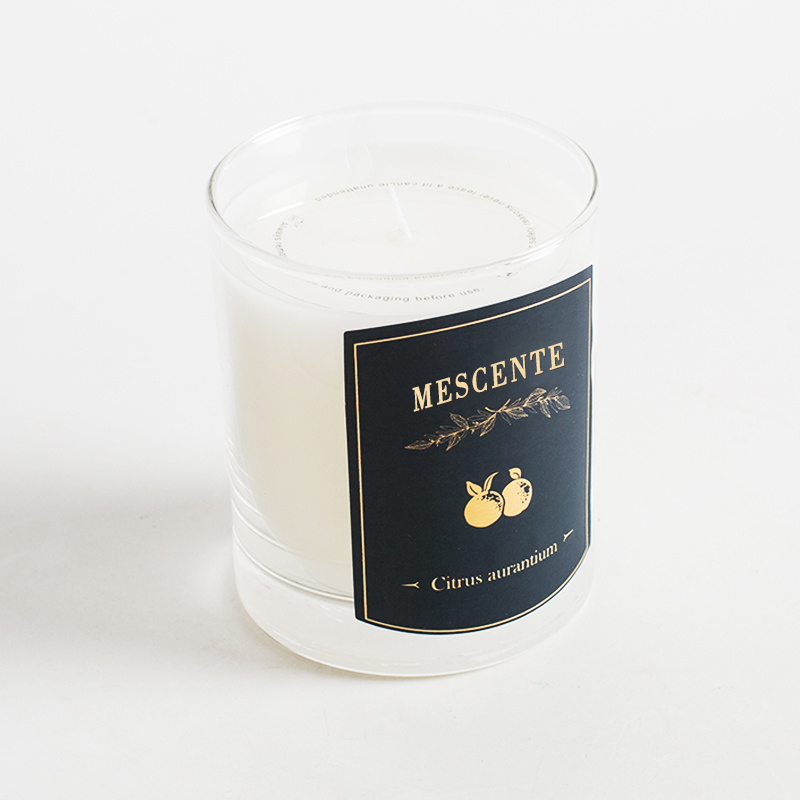 Candela in cera di soia profumata con etichetta privata per massaggi decorativi di lusso personalizzati M&Scent