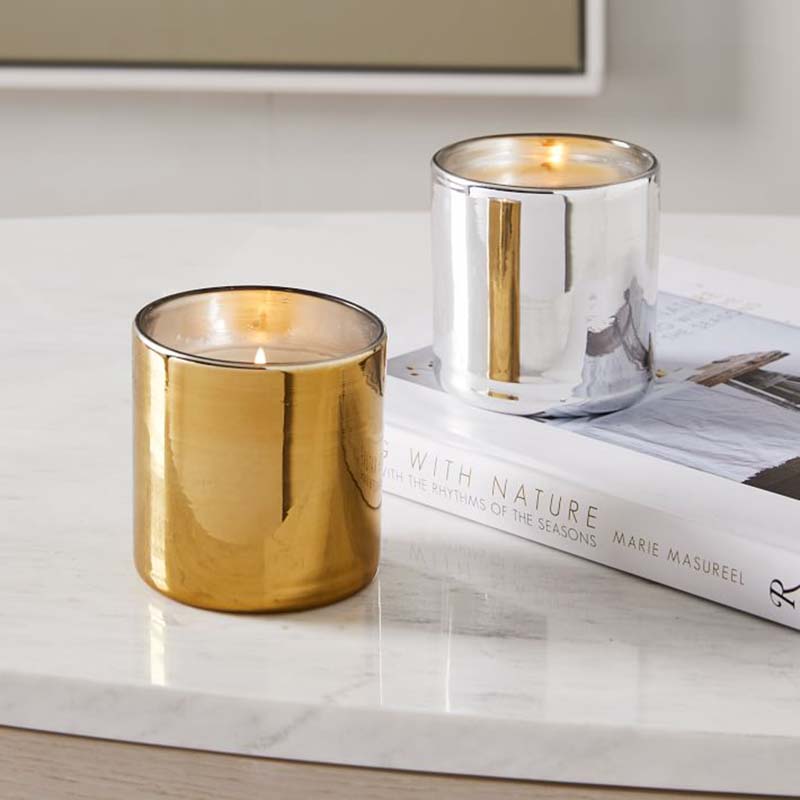 Set regalo di lusso con decorazione di candele in cera di soia profumata con barattolo di vetro nero con logo personalizzato con stampa in oro di Amazon