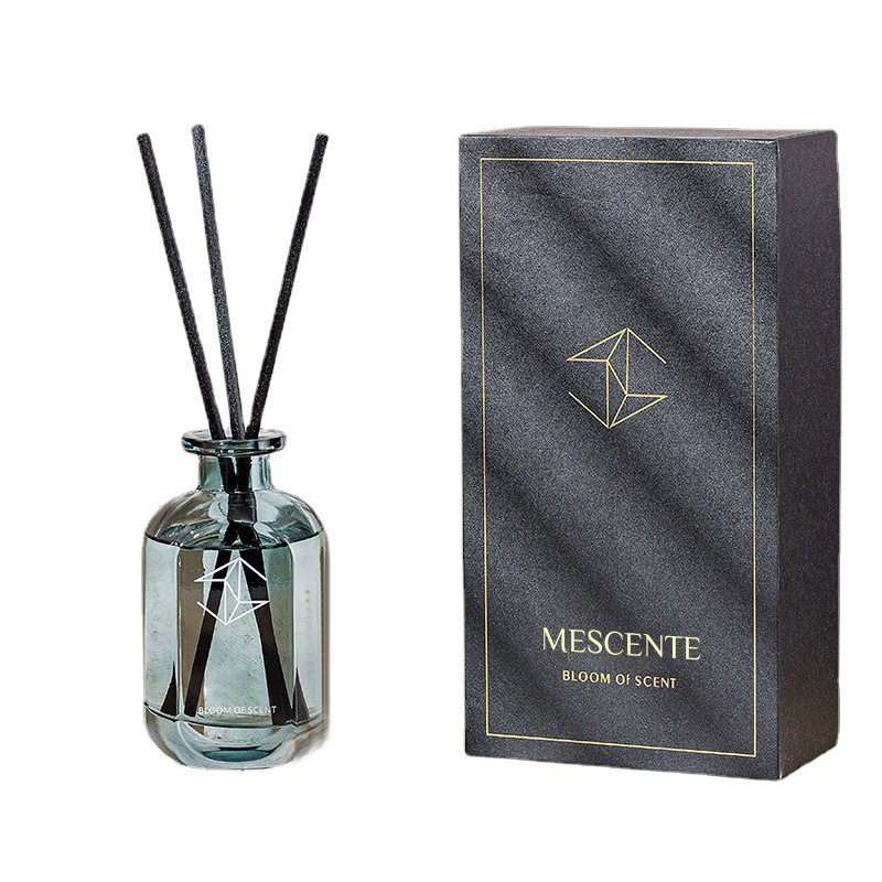 Set regalo con diffusore a bastoncini in cristallo natalizio M&Scent da 500 ml, diffusore a bastoncini per la casa