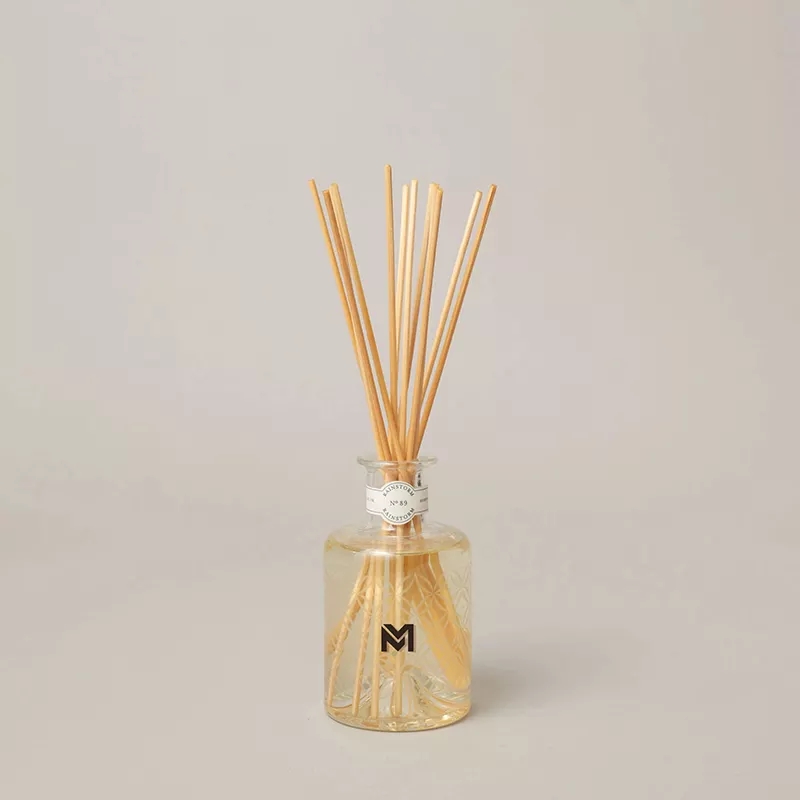 Deodorante per ambienti M&Scent Gruppo Di Reed, set di diffusori a bastoncini per olio della collezione Home Christmas