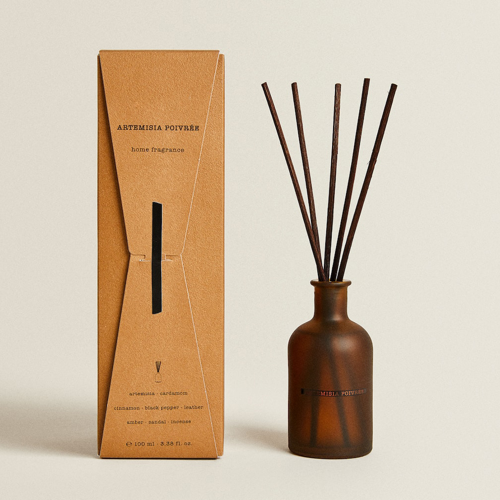 Grande bottiglia di lusso nera satinata 50ml 300ml Set di oli per diffusore a lamella di olio essenziale di aroma floreale di fiori secchi sfusi