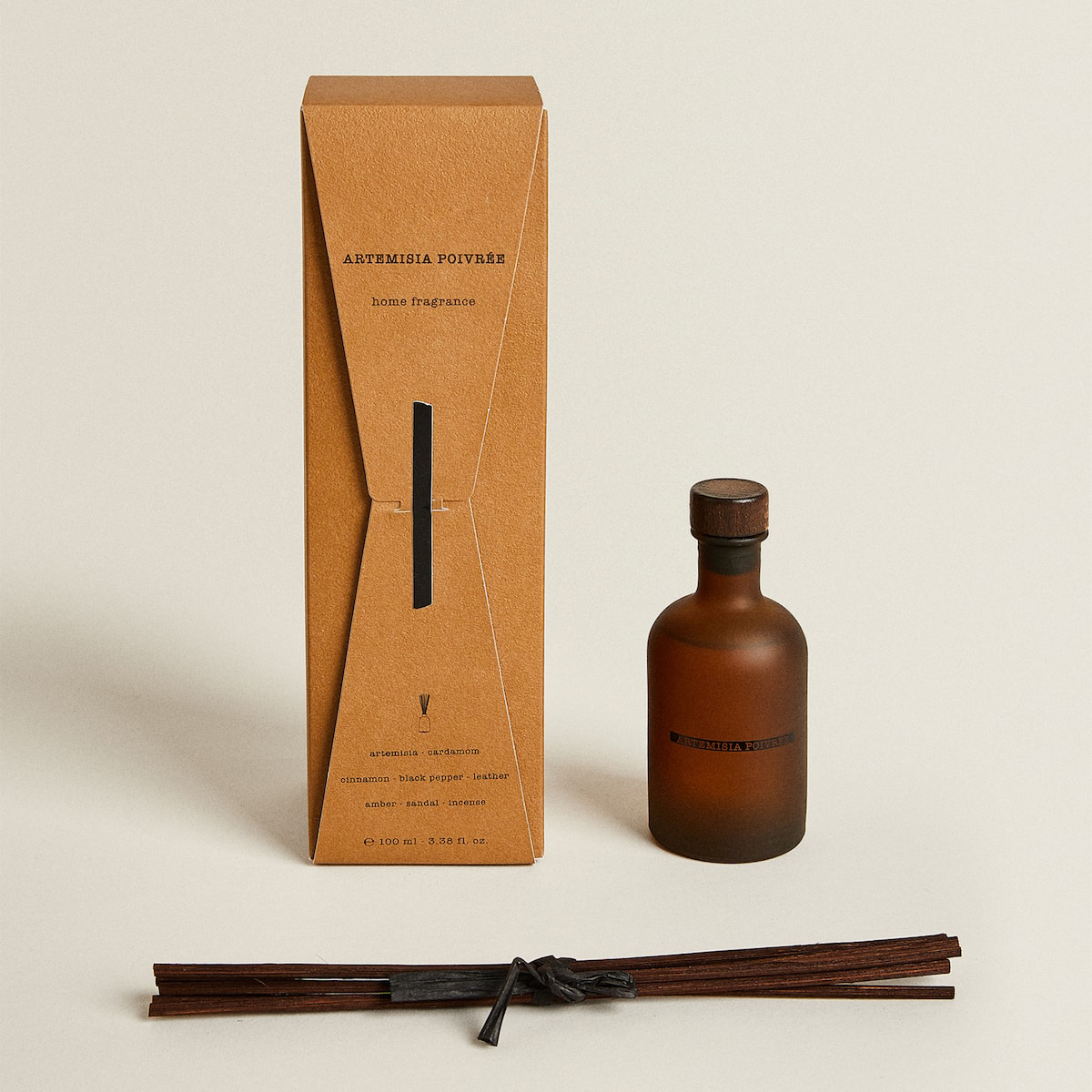 Grande bottiglia di lusso nera satinata 50ml 300ml Set di oli per diffusore a lamella di olio essenziale di aroma floreale di fiori secchi sfusi