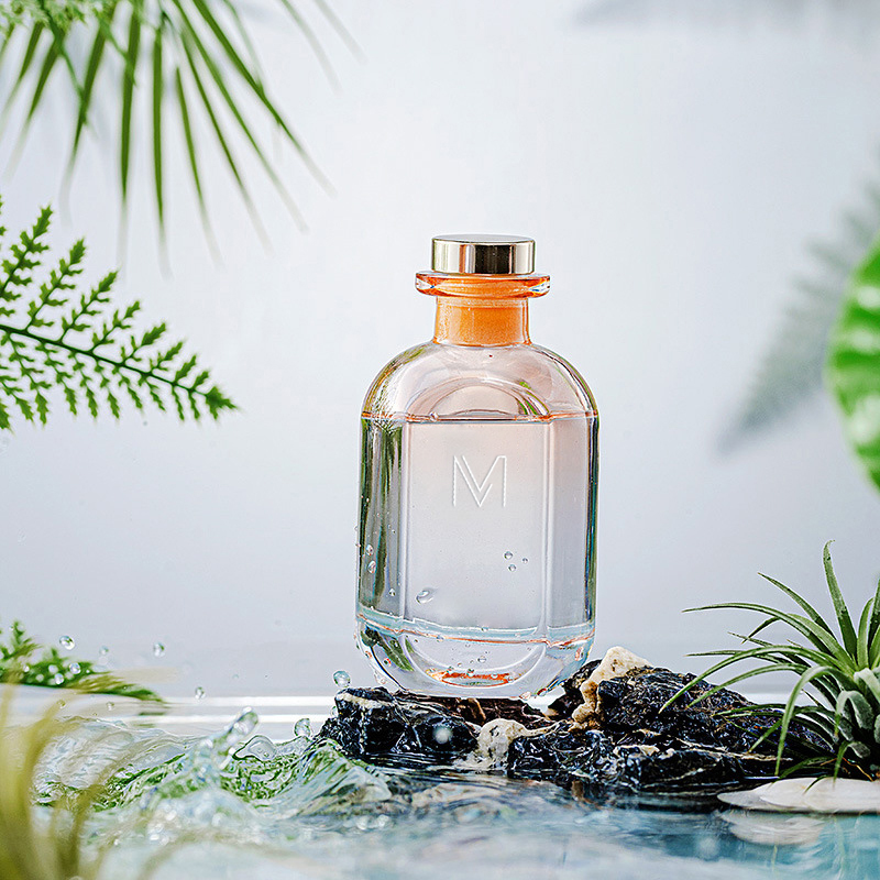 Vendita all'ingrosso Hotel Big Porcelaine Flower Tatakan in porcellana di lusso per diffusore a bastoncini in rattan con bastoncini