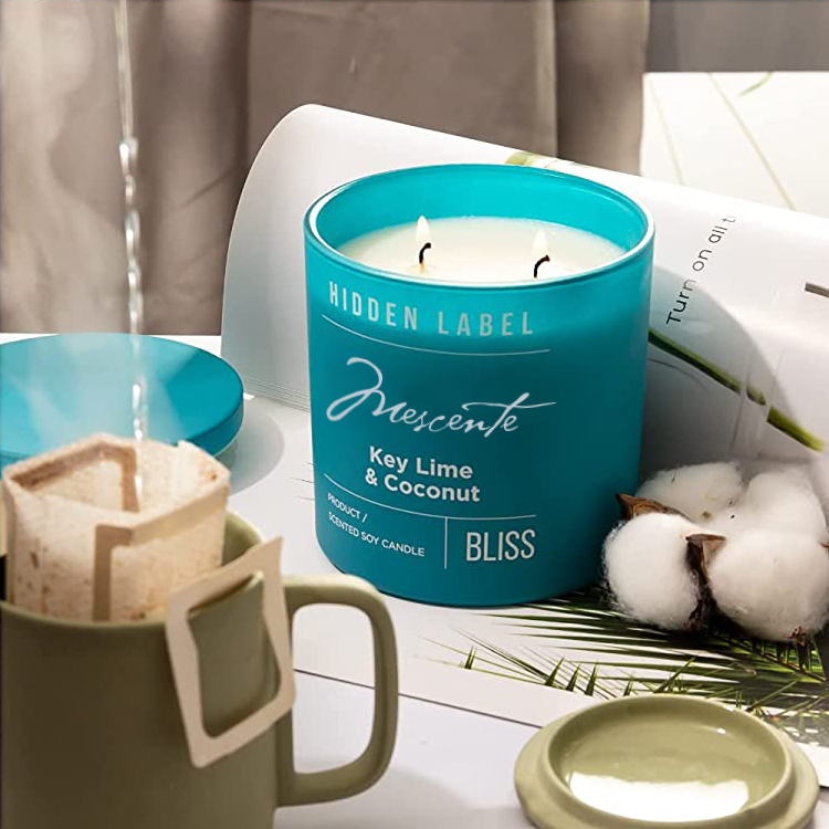 Candele di cera di soia profumate con barattoli neri di lusso all'ingrosso M&Scent con etichetta privata con cristalli