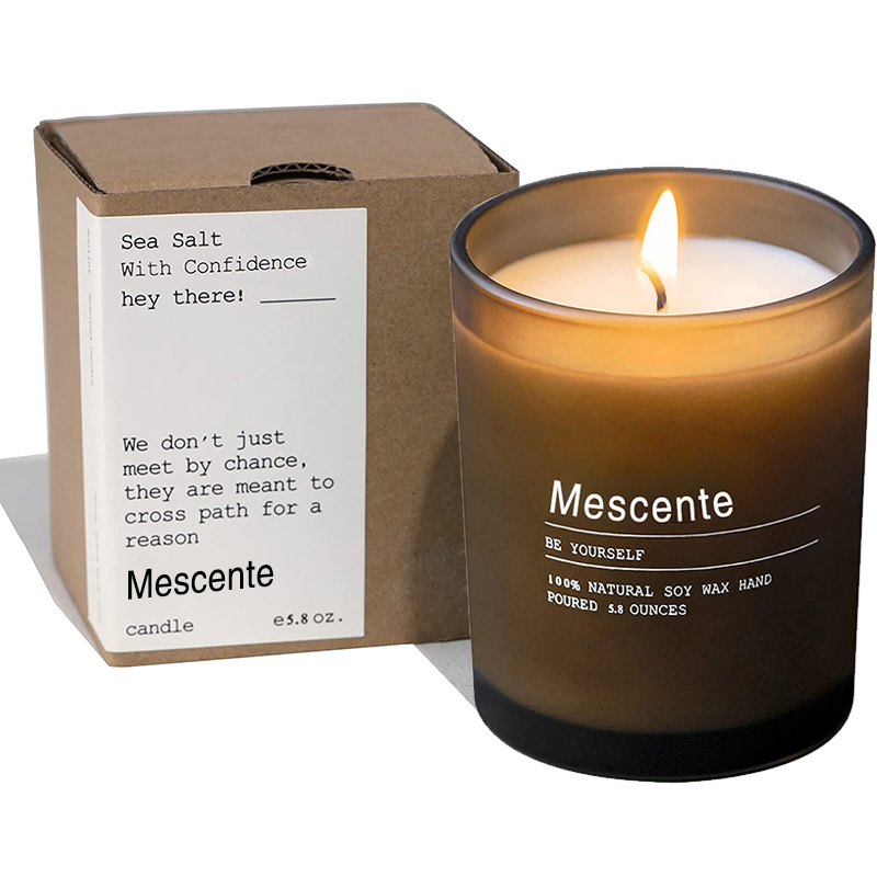 Candele profumate al gelsomino e ylang ylang con decorazioni personalizzate per matrimoni M&Scent con etichette sfuse