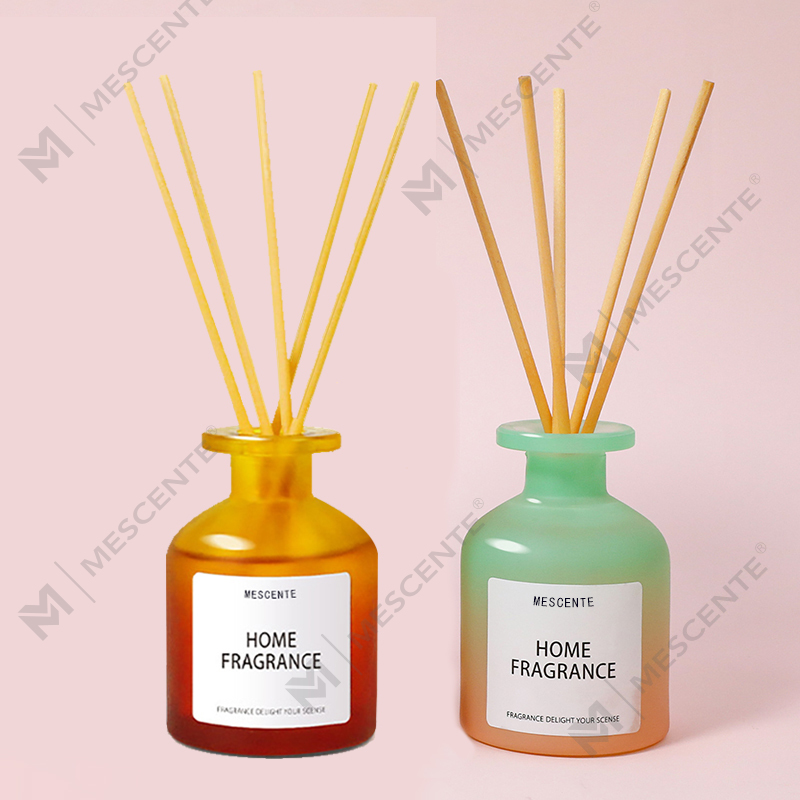 Ricarica di olio per diffusore a lamella di fiori di profumo di bottiglia di vetro unica all'ingrosso con set regalo di scatole di imballaggio