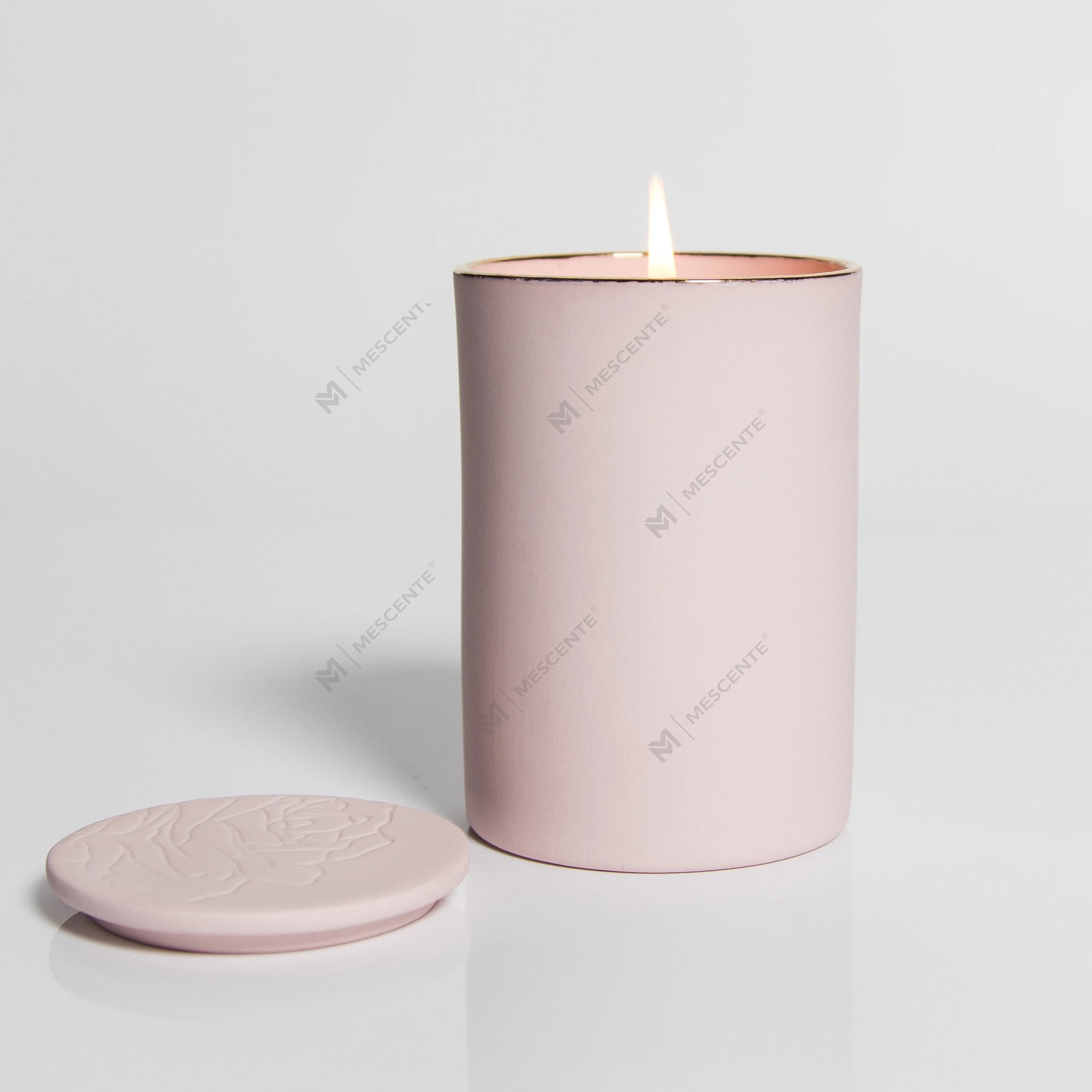 Set regalo di candele profumate a olio profumate economiche con portabicchieri di lusso all'ingrosso M&Scent con logo