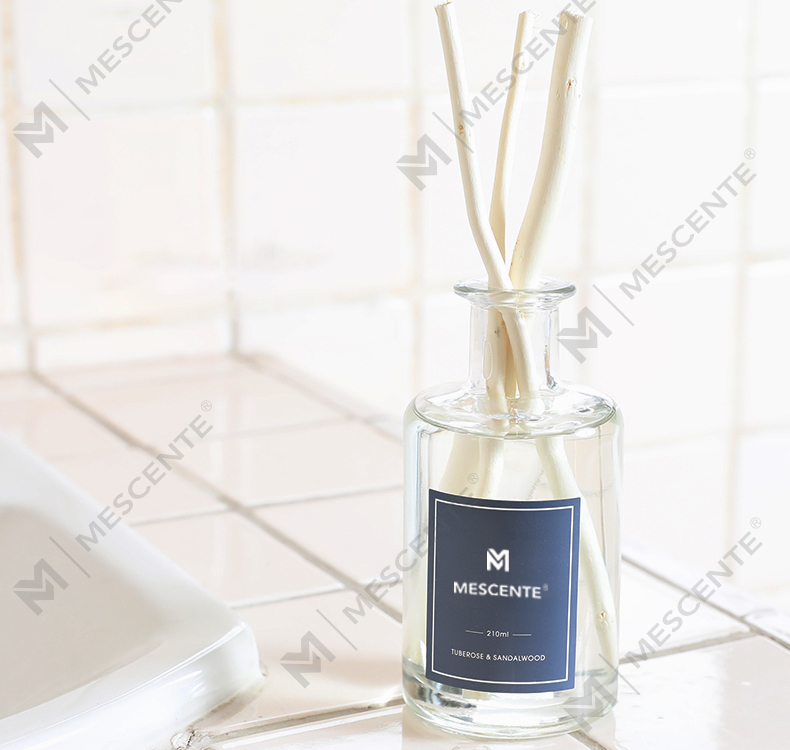 Bottiglia di vetro di lusso all'ingrosso M&Scent 2025 Nuovo arrivo, ultimo design, diffusore a bastoncini