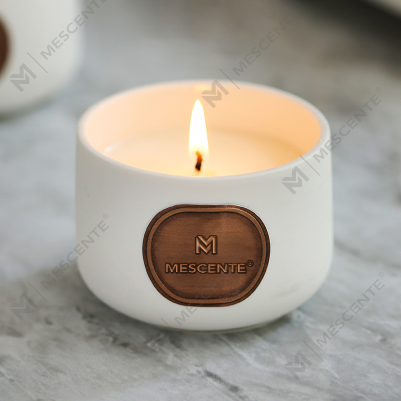 Set regalo di candele in cera di cocco profumate personalizzate in ceramica con etichetta privata M&Scent