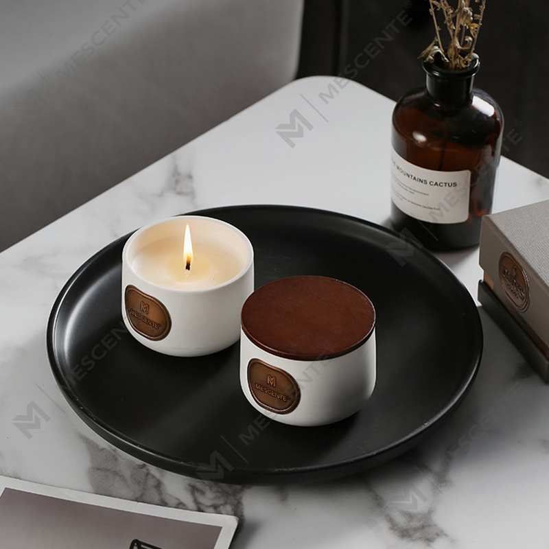 Set regalo di candele in cera di cocco profumate personalizzate in ceramica con etichetta privata M&Scent