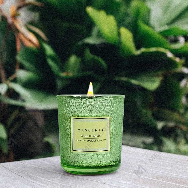 Produttori personalizzati all'ingrosso Decorazioni per la casa di lusso Confezione regalo Candela profumata in cera a colori con fiori secchi