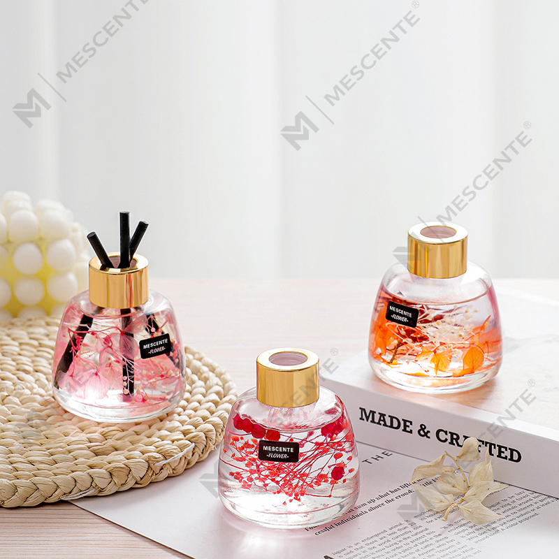 Mini bottiglia bianca profumo di fiori aroma diffusore a bastoncini, set regalo con diffusore a bastoncini di fragranza tailandese