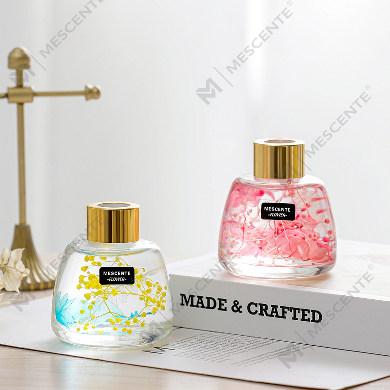 Mini bottiglia bianca profumo di fiori aroma diffusore a bastoncini, set regalo con diffusore a bastoncini di fragranza tailandese