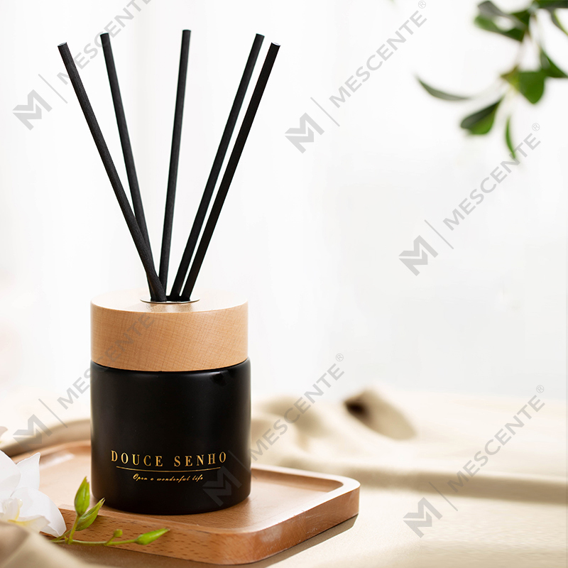 M&Scent Black Bottle Profumo Aroma Diffusore a bastoncino Olio, Fragranza Tailandese Diffusori a bastoncino Set regalo