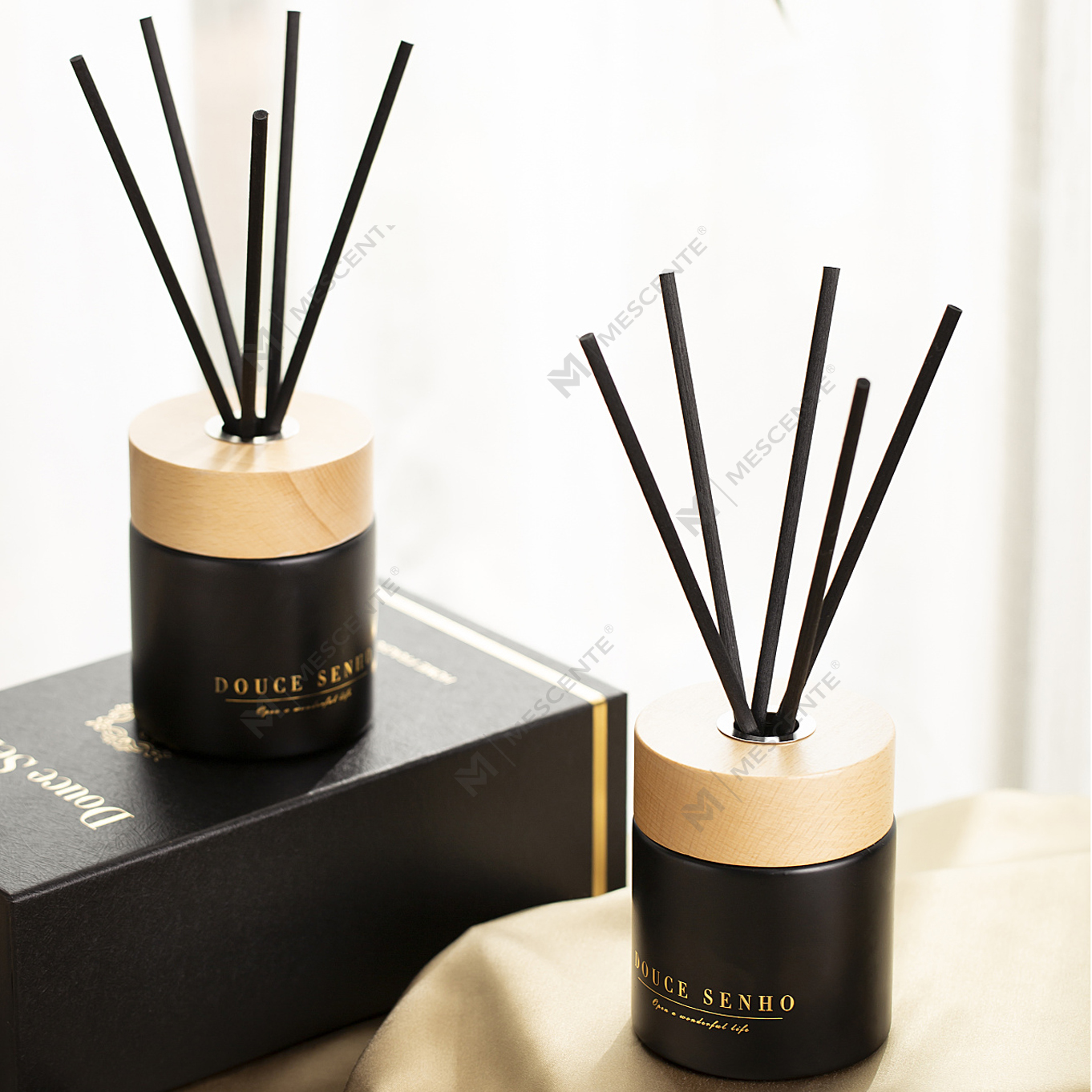 M&Scent Black Bottle Profumo Aroma Diffusore a bastoncino Olio, Fragranza Tailandese Diffusori a bastoncino Set regalo
