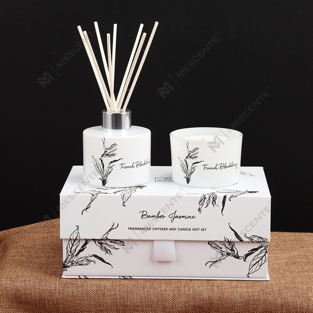 Diffusore di aromi a bastoncini e set regalo di candele profumate all'ingrosso di lusso con etichetta privata Mescente