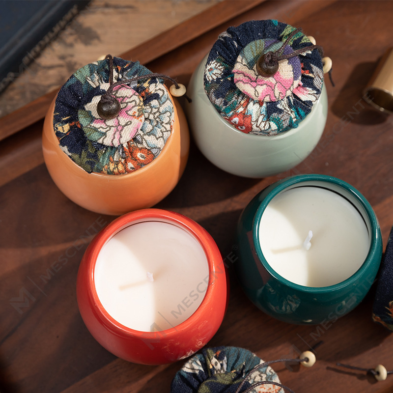 Candela alla paraffina per aromaterapia con pilastro in ceramica, decorazione di lusso, ordine all'ingrosso