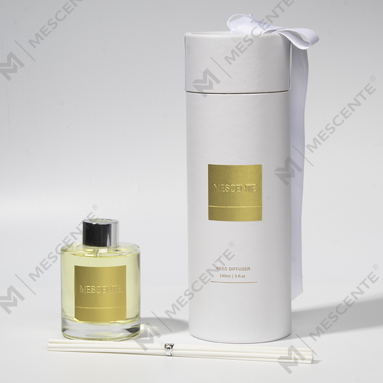 Set regalo con bastoncini per deodorante per ambienti domestici con fragranza personalizzata M&Scent
