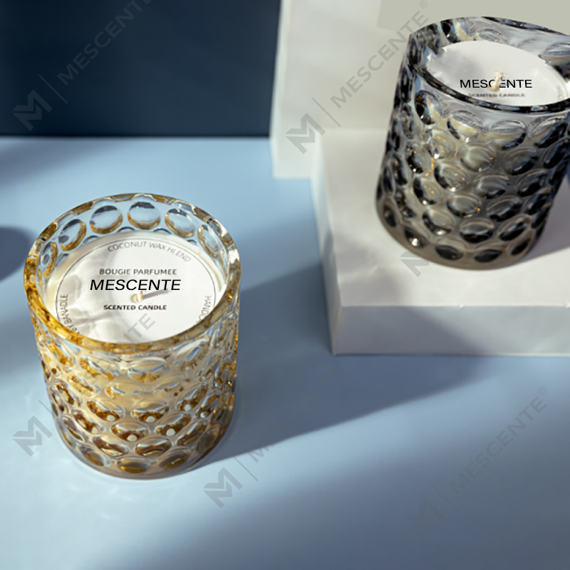 Candele profumate personalizzate di lusso con etichetta privata in cera di soia in vetro colorato trasparente con fiori secchi