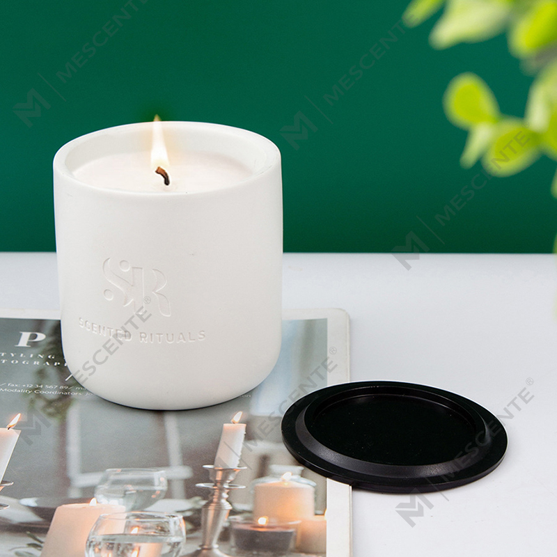 Profumo M&S Logo personalizzato Barattoli in ceramica economici con candela con coperchio in legno, candele di lusso in cera di cocco