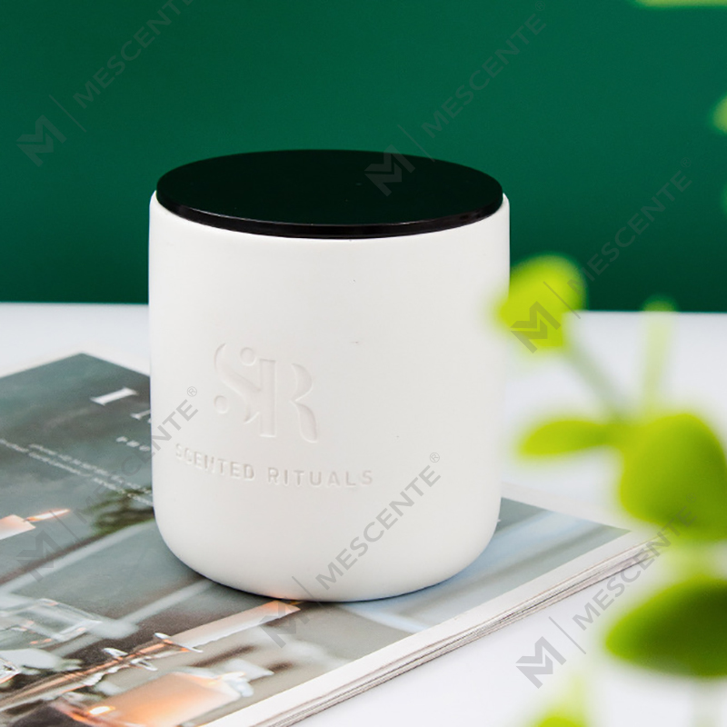 Profumo M&S Logo personalizzato Barattoli in ceramica economici con candela con coperchio in legno, candele di lusso in cera di cocco