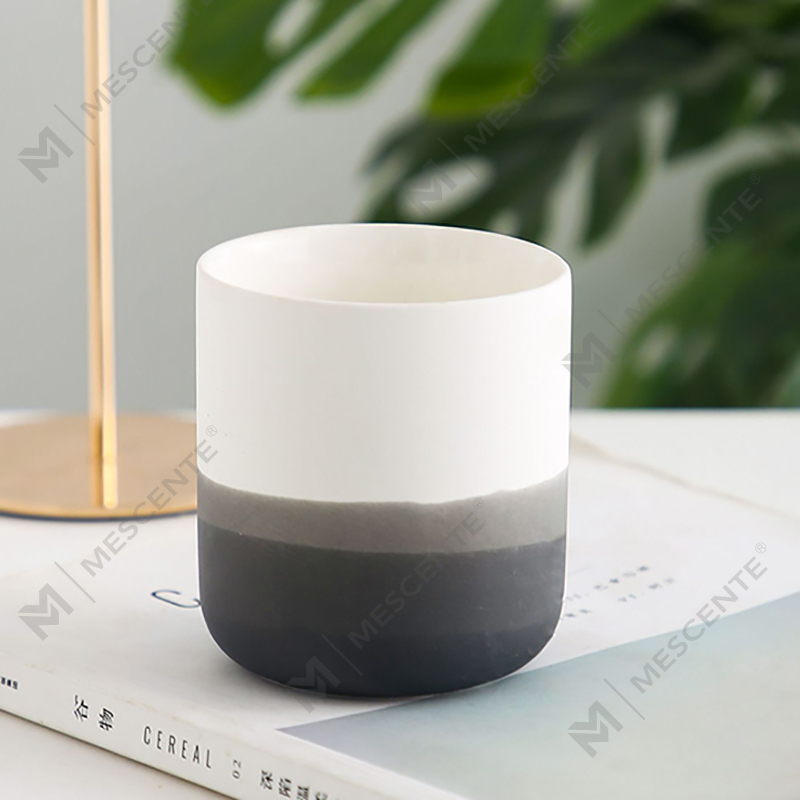 Portacandele, lanterne e barattoli di candela decorativi con vaso in ceramica blu e bianco M&Scent