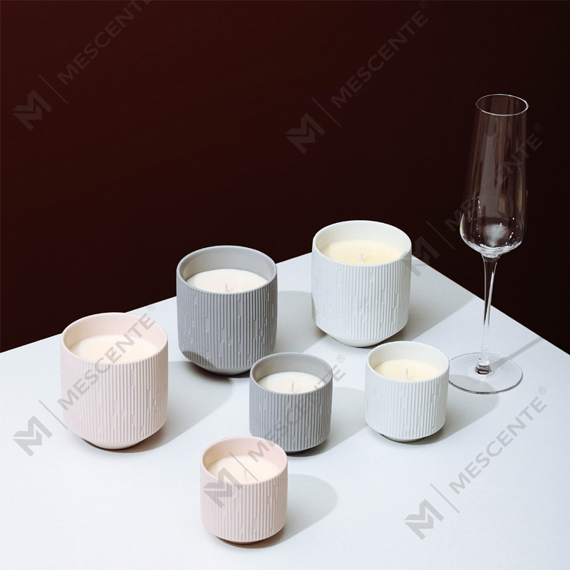 M&Scent all'ingrosso barattoli di candela ambrati unici in ceramica di lusso quadrati vuoti quadrati neri opachi con coperchi in legno