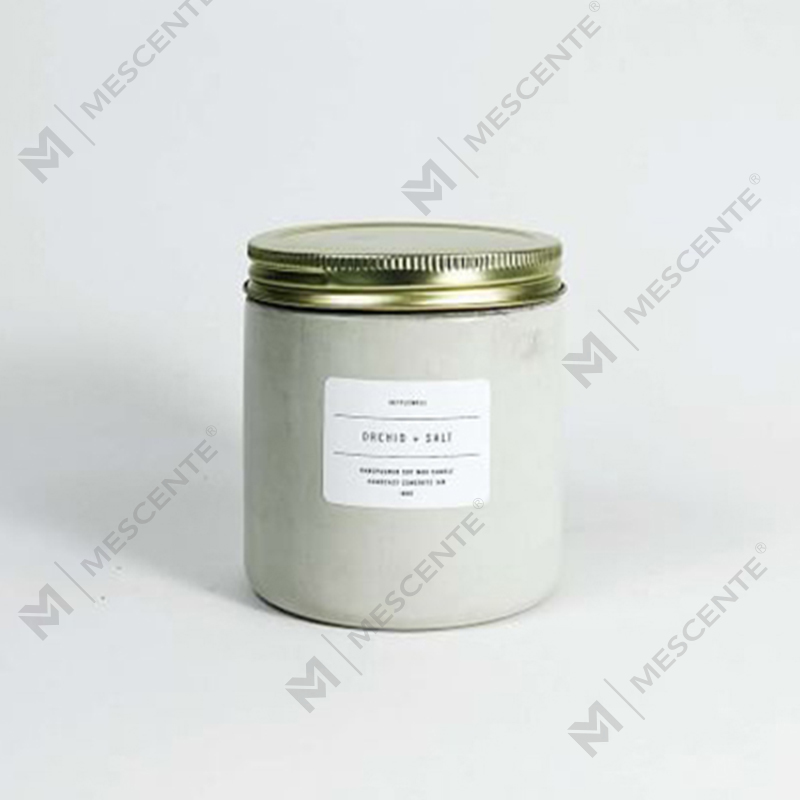 Candela profumata in barattolo di cemento bianco personalizzato con coperchio
