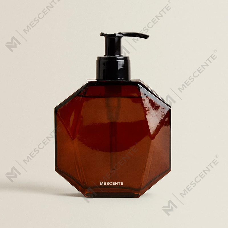 Spray per ambienti con olio essenziale per etichetta privata con scatola M&scent Bottiglia di vetro per deodoranti per ambienti di lusso personalizzati e biancheria, liquido per scatola dei colori