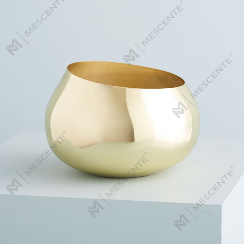 Candele profumate rotonde in metallo angolato con etichetta privata di lusso a colori all'ingrosso