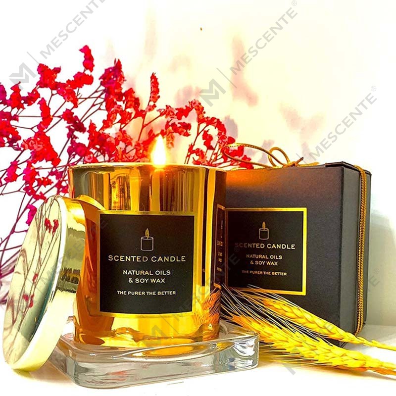 Nuova lussuosa candela profumata per aromaterapia rilassante alla soia naturale, altamente profumata, con coperchio in metallo dorato e oro rosa, con coperchio in metallo rosa