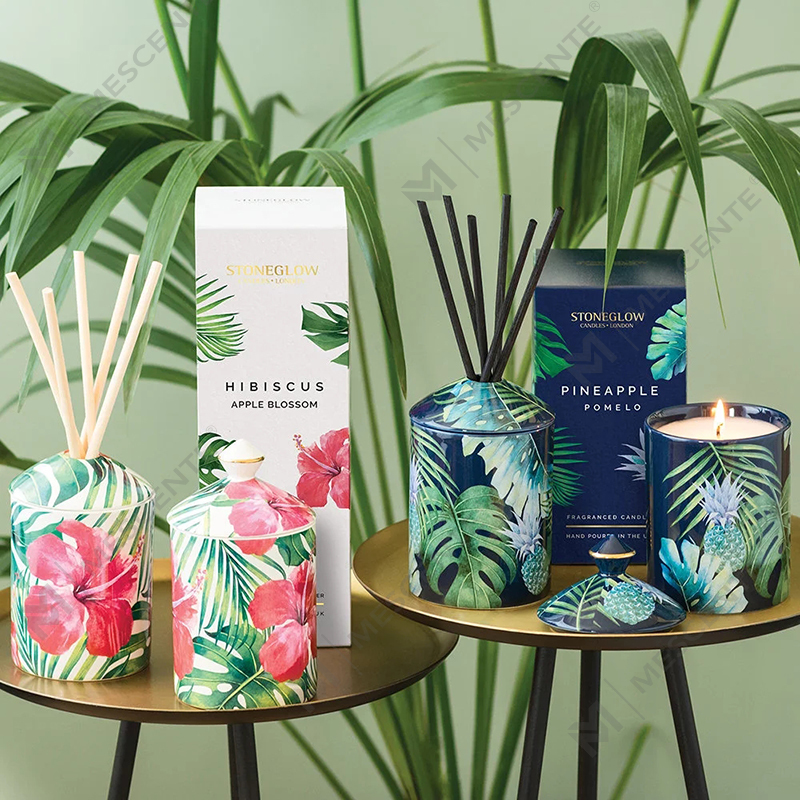 Candela tumbler M&Scent dal design speciale Color Urban Botanics con scatola pieghevole