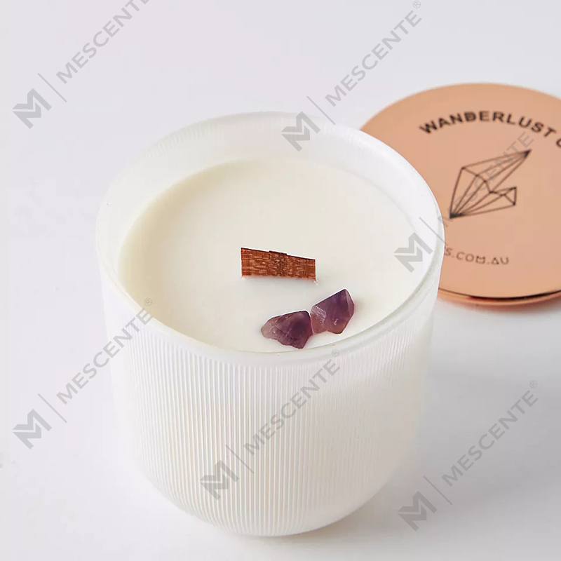 Candele di cera di soia profumate per aromaterapia con gemma infusa di cristallo con logo in marmo di lusso all'ingrosso