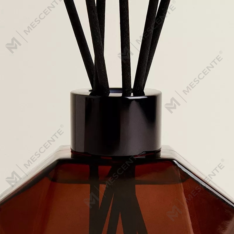 Diffusore a bastoncini per la casa da 200 ml di lusso personalizzato M&Scent con etichetta privata da 500 ml con scatola
